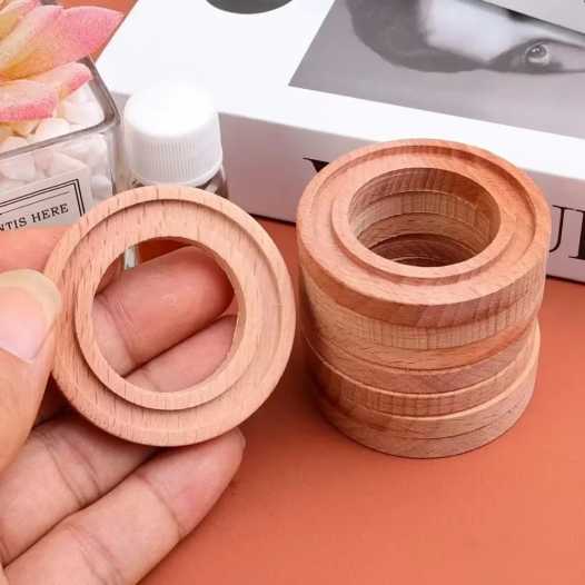 Wooden Car Aromatherapy Ornament Car Interior Odor Removal Essential Oil Diffuser Air Freshener Absorb Perfume Beech Wood Tablet